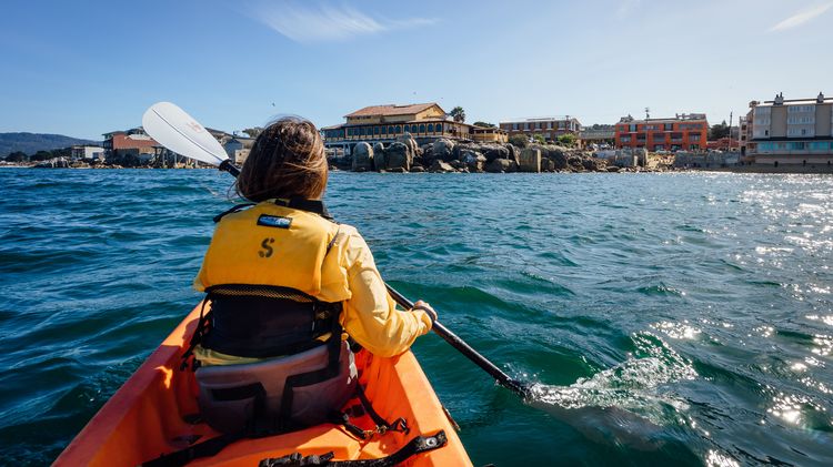 Kayak fahren in Monterey Bay